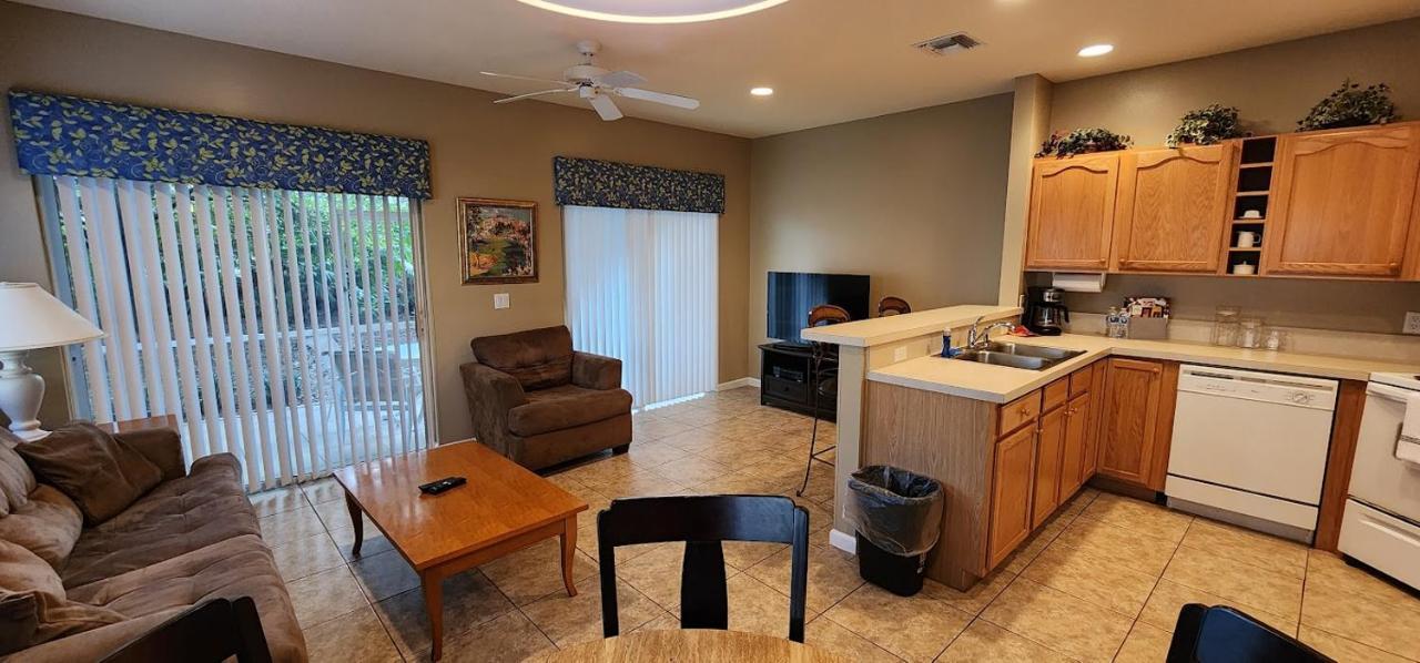 Right Direction Rentals Port St. Lucie Buitenkant foto